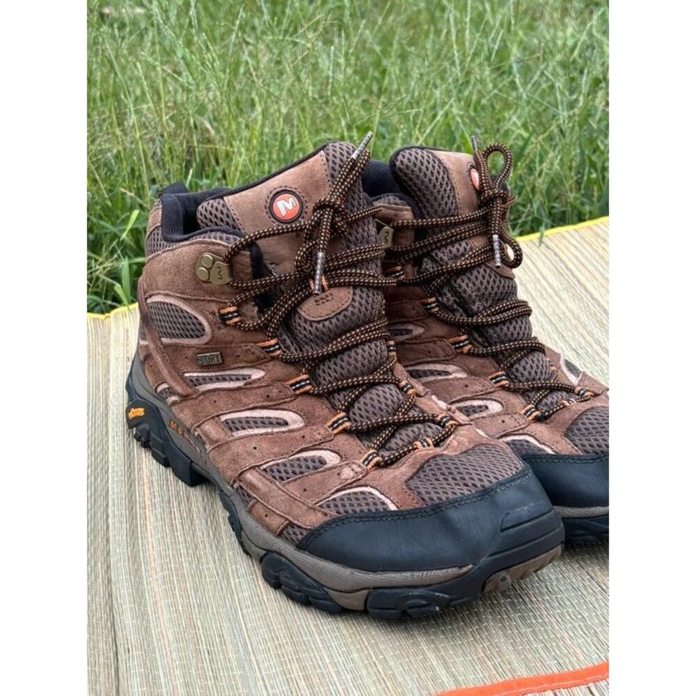 Merrell Moab 2 Mid Waterproof Hiking Boots Men's Size 11 Brown Vibram Soles